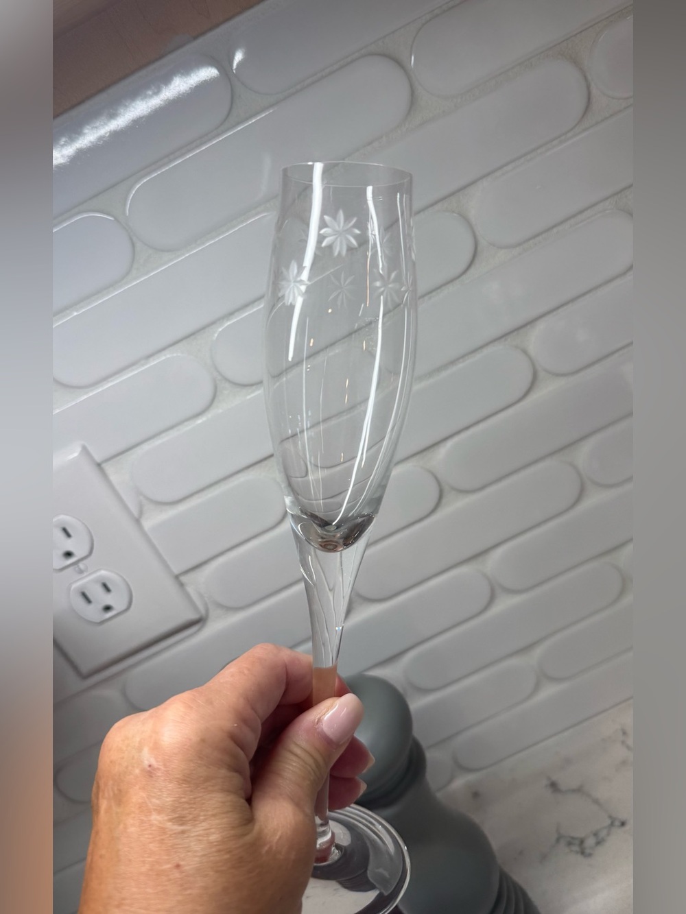 RARE Tiffany & Co. Clear Etched Floral Champagne Flutes with Blue Box set of 3 - Picture 5 of 6